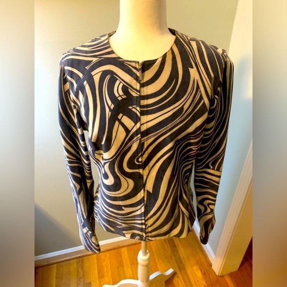 Nine West leather suede jkt & skirt..size 10, and 6 - Picture 8 of 14